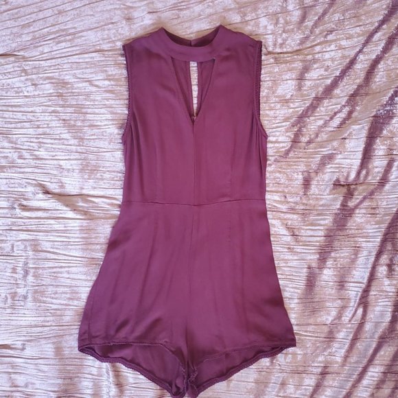 Kendall & Kylie Maroon Romper - Picture 2 of 5